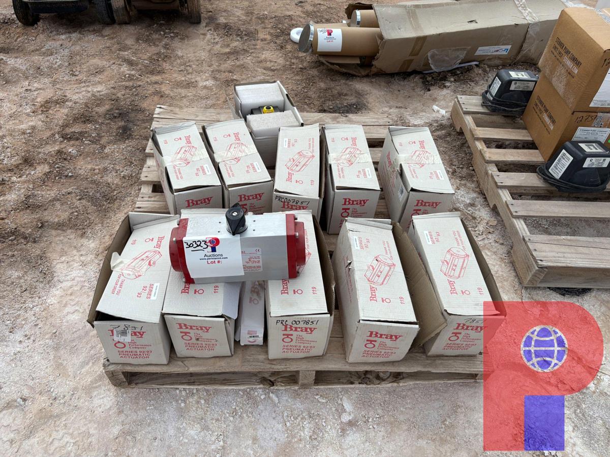 Used (11) NEW IN BOX BEAU SERIES 92/93 VALVE ACTUATORS