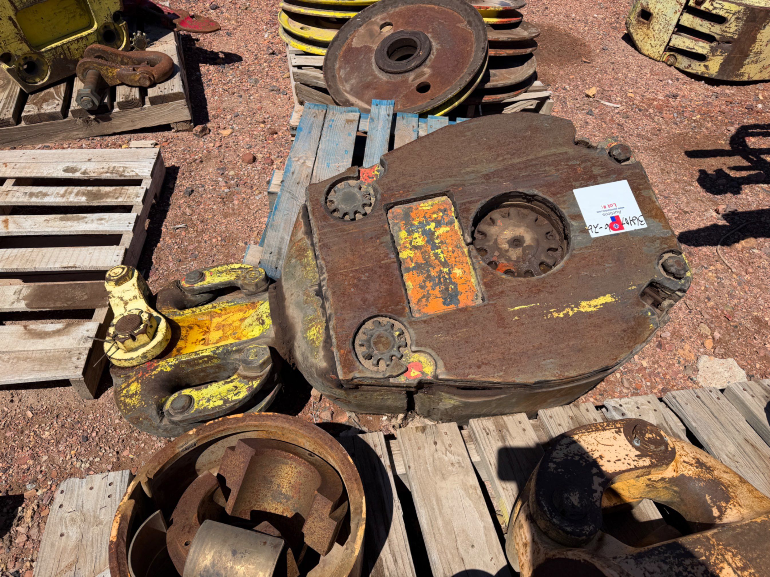 Used MCKISSICK 83-AWT 100 Ton Well Service Block