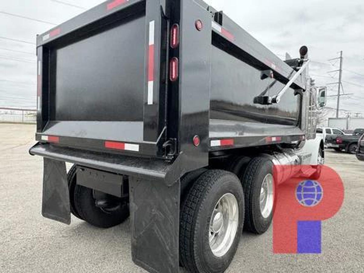 Used 2014 PETERBILT 388 T/A DUMP TRUCK