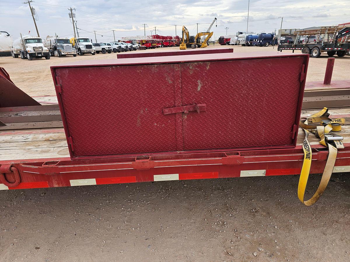 Used 2014 TOP HAT TRAILERS 30’ X 102” T/A GOOSENECK TOOL TRANSPORT TRAILER
