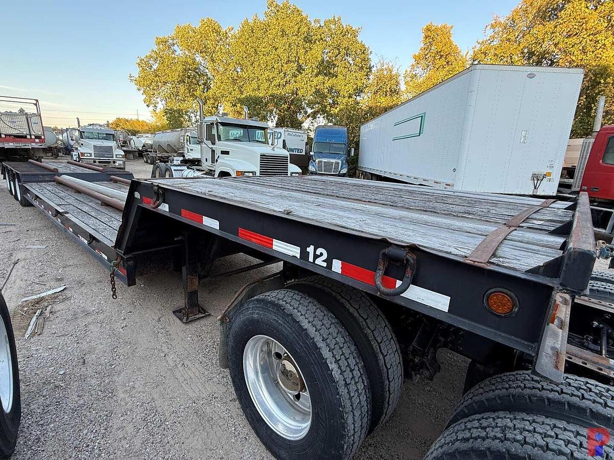 Used 2014 VIKING 53’ X 102” TRI AXLE 40 TON EQUIPMENT LOWBOY
