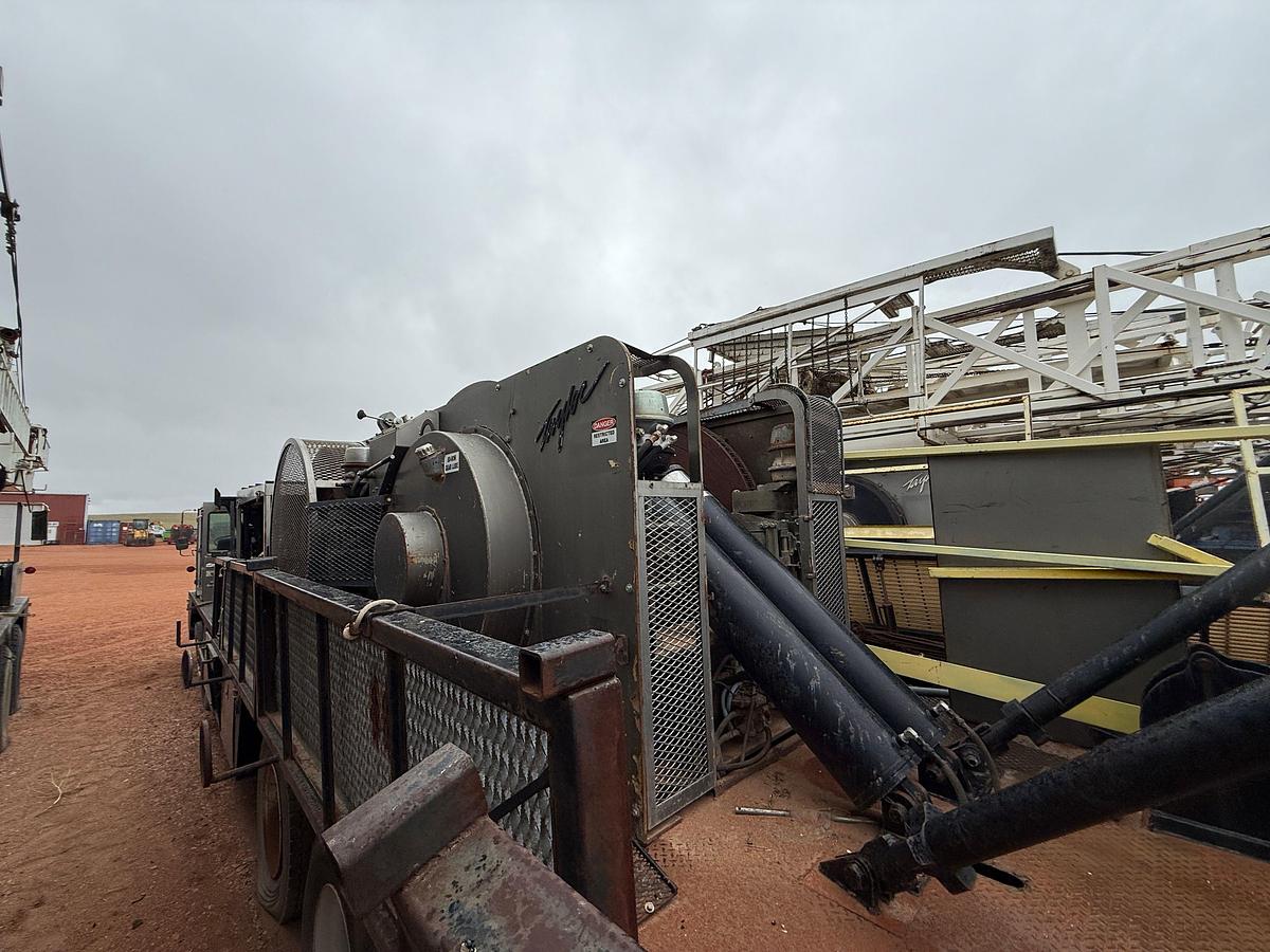 Used 2006 TAYLOR C500 DD 104’-250K 5-AXLE WELL SERVICE WORKOVER RIG