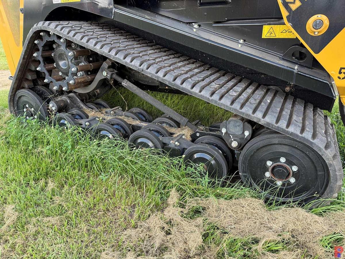 Used (NEW) 2024 ASV RT75HD COMPACT SKID STEER LOADER** 2 YEAR 2000 HOURS**