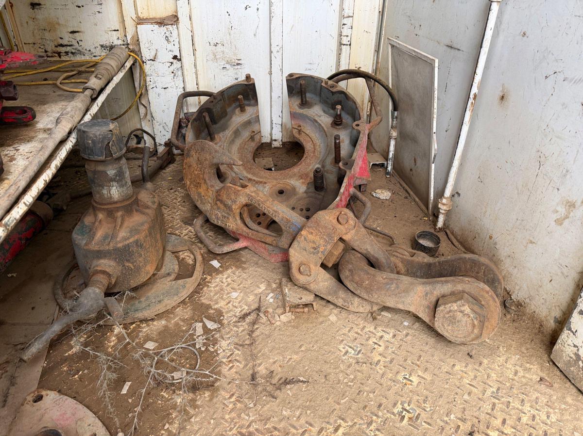 Used Shopbuilt 20’ t/a Doghouse Trailer