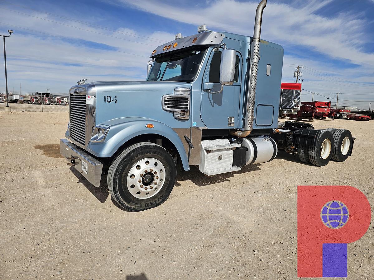 Used 2015 FREIGHTLINER T/A SLEEPER HAUL TRUCK