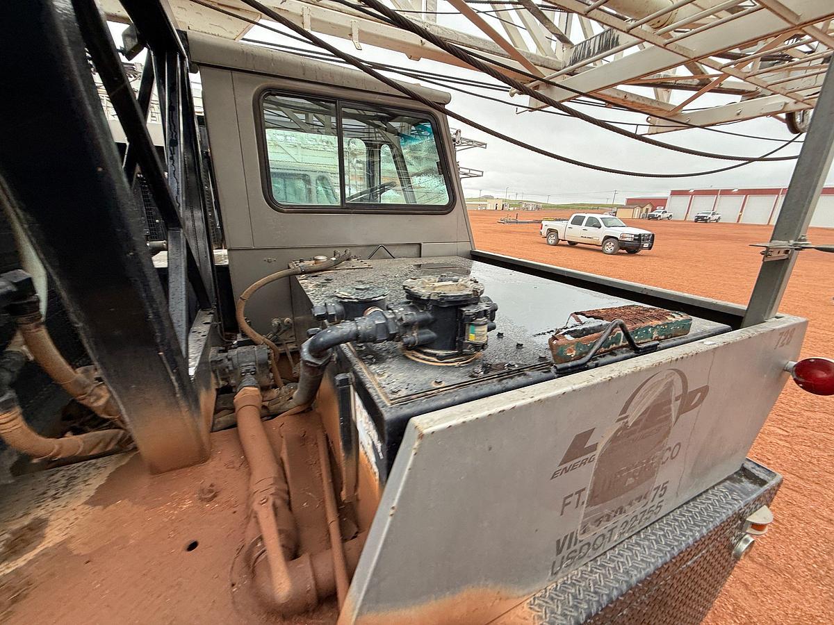 Used 2006 TAYLOR C500 DD 104'-240K 5-AXLE WELL SERVICE WORKOVER RIG
