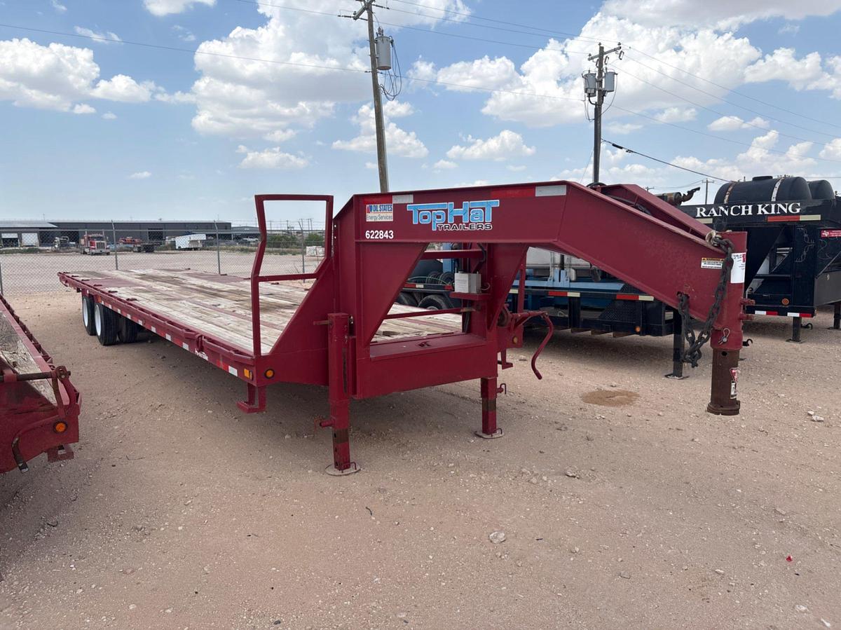 Used 2019 TOP HAT TRAILERS 36’ X 102” T/A GOOSENECK TRAILER