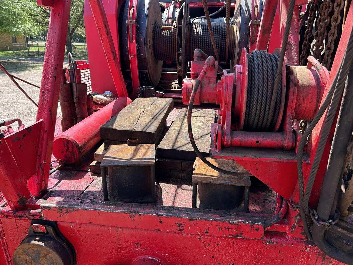 Used FRANKS 658 DD 67'-65,000 13-5/8" X 11" SINGLE POLE WELL SERVICE WORKOVER RIG