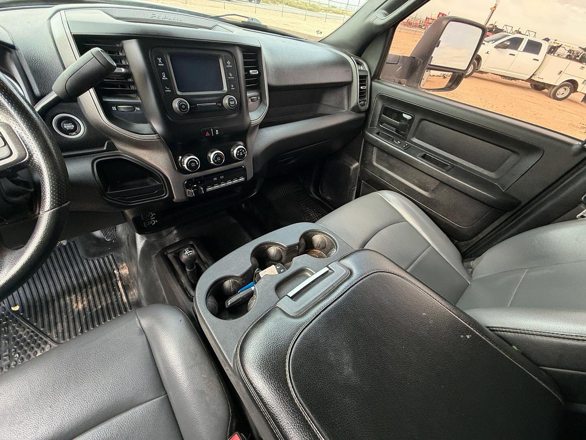 Used 2024 RAM 3500 CREW CAB MECHANICS TRUCK, 4X4