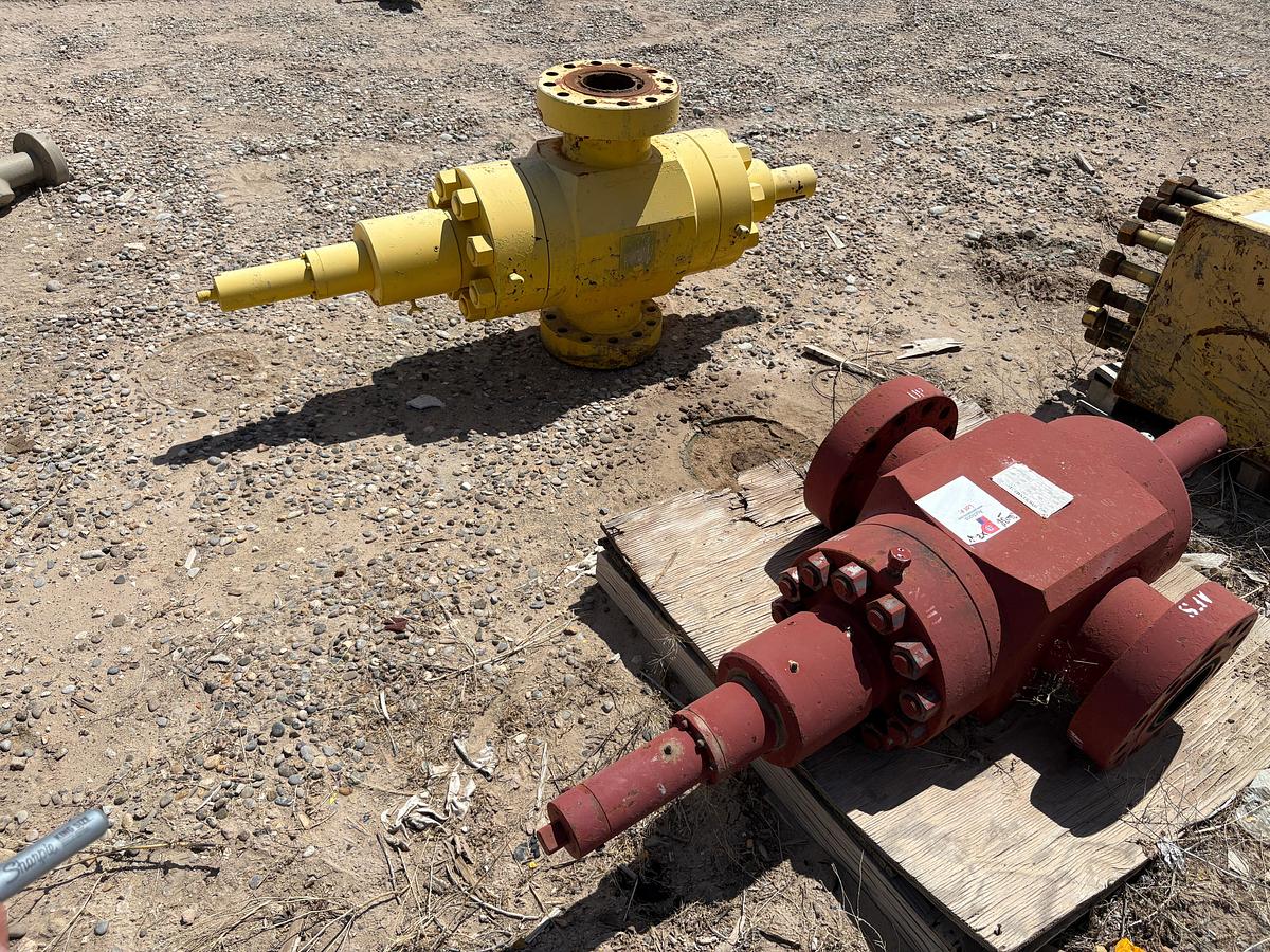 Used (2x$) (2) 5-1/8” 10K gate valves