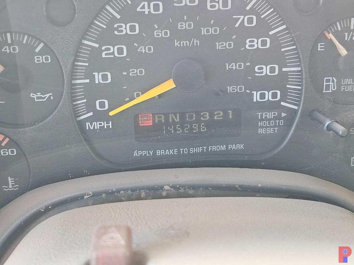 Used 2000 CHEVROLET EXPRESS PASSENGER BUS