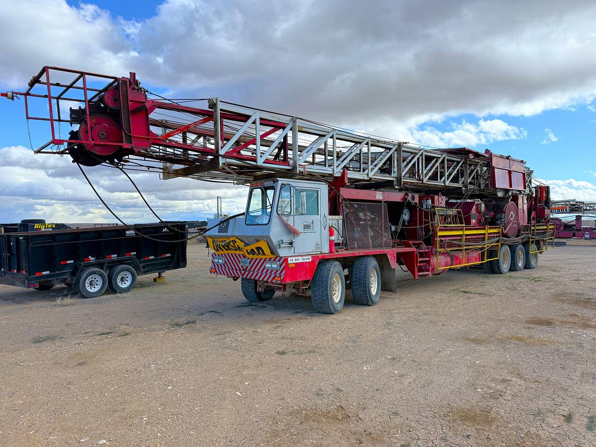 Used 2009 CROWN CE550 DD 104’-250K 5-AXLE WELL SEEVICE WORKOVER RIG