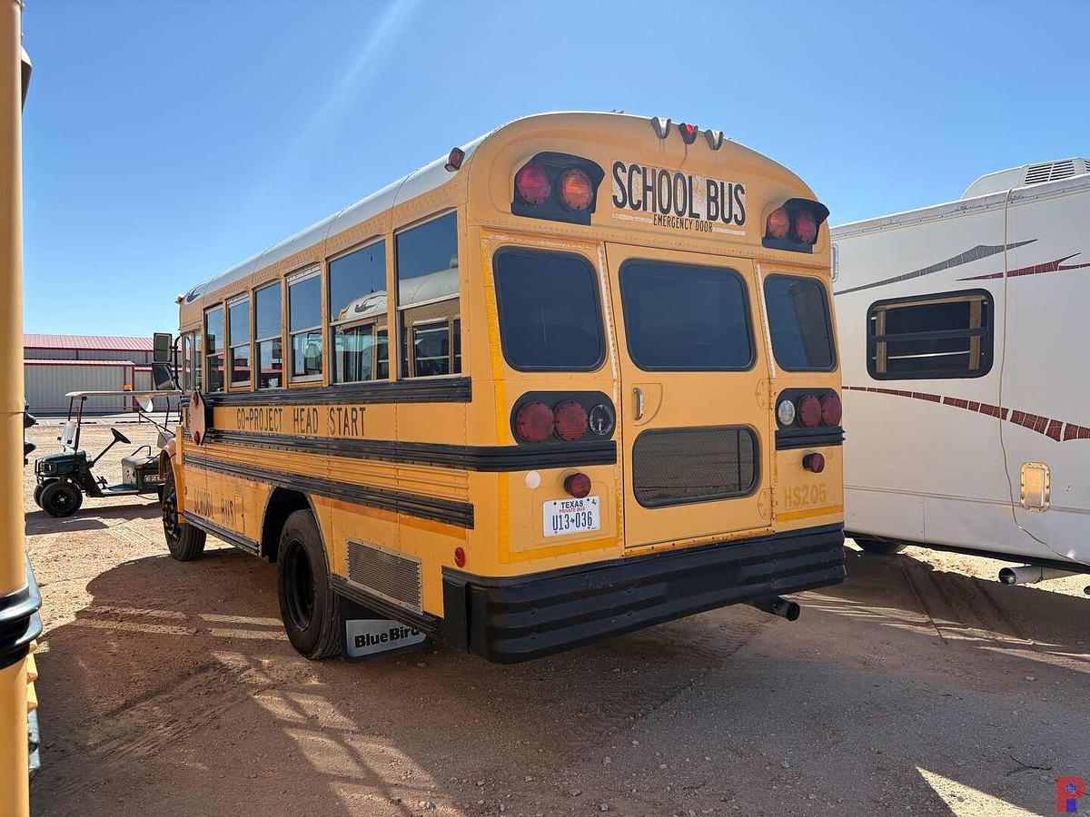Used 1999 INTERNATIONAL/BLUE BIRD 3800 SCHOOL BUS