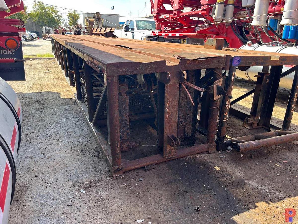 Used 40’ X 4’ HYDRAULIC SKIDDED CATWALK P/B 4-CYLINDER DIESEL ENGINE
