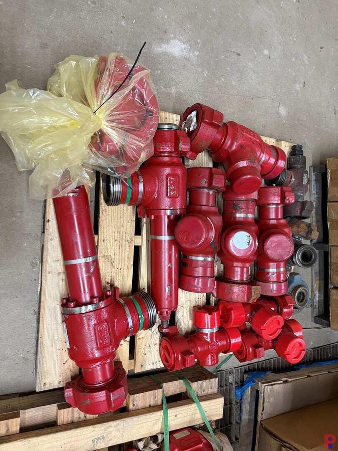 Used (10 X $) (NEW) (2) SPM 3” 15K WP 1502 RELIEF VALVES, (4) 3” TEES, (3) 3” TEES, (3) 3” 15K CLAMP COUPLERS