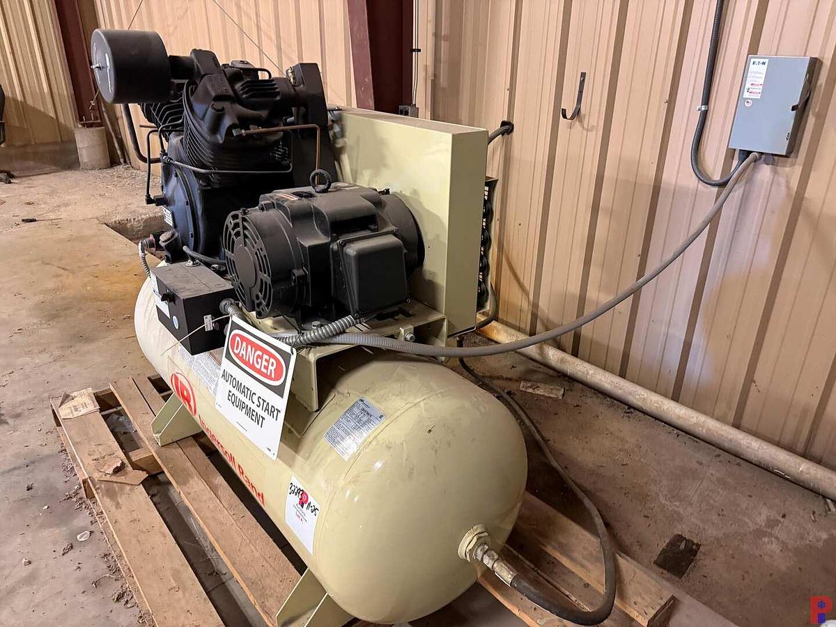 Used INGERSOLL RAND 7100E15-P 15HP/3PH/230V 120 GALLON SHOP AIR COMPRESSOR