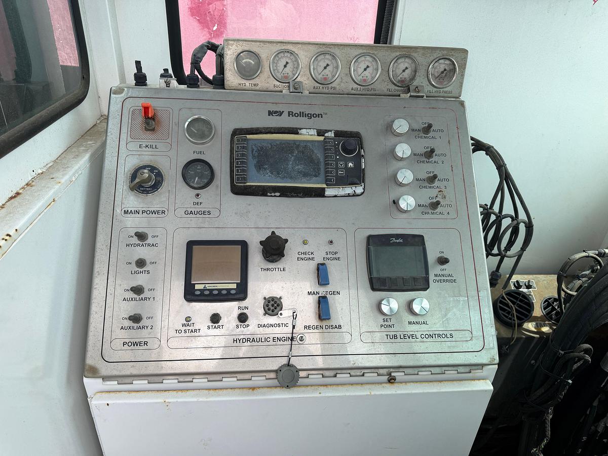 Used 2014 NOV HT-270 Hydration Unit Trailer