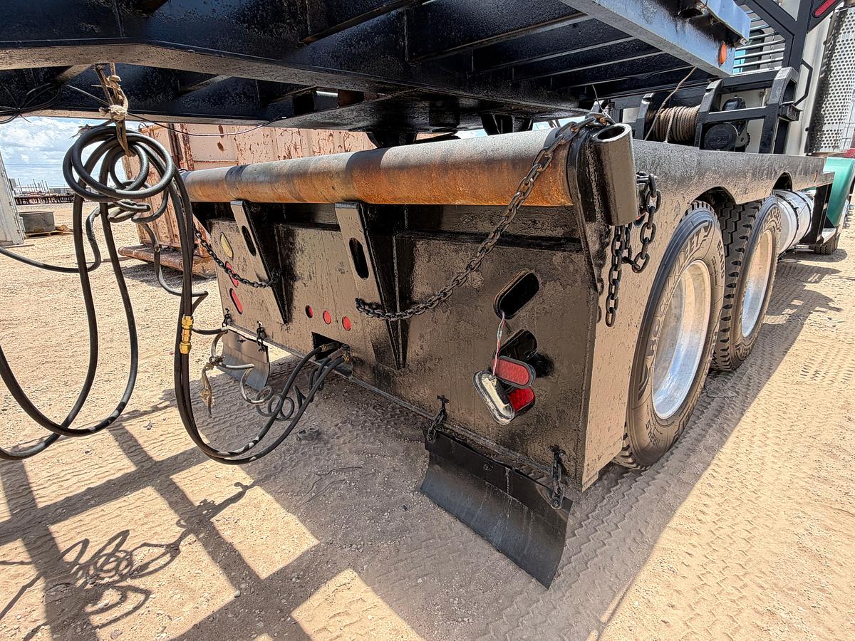Used 2007 KENWORTH W900 T/A DAYCAB WINCH BED TRUCK