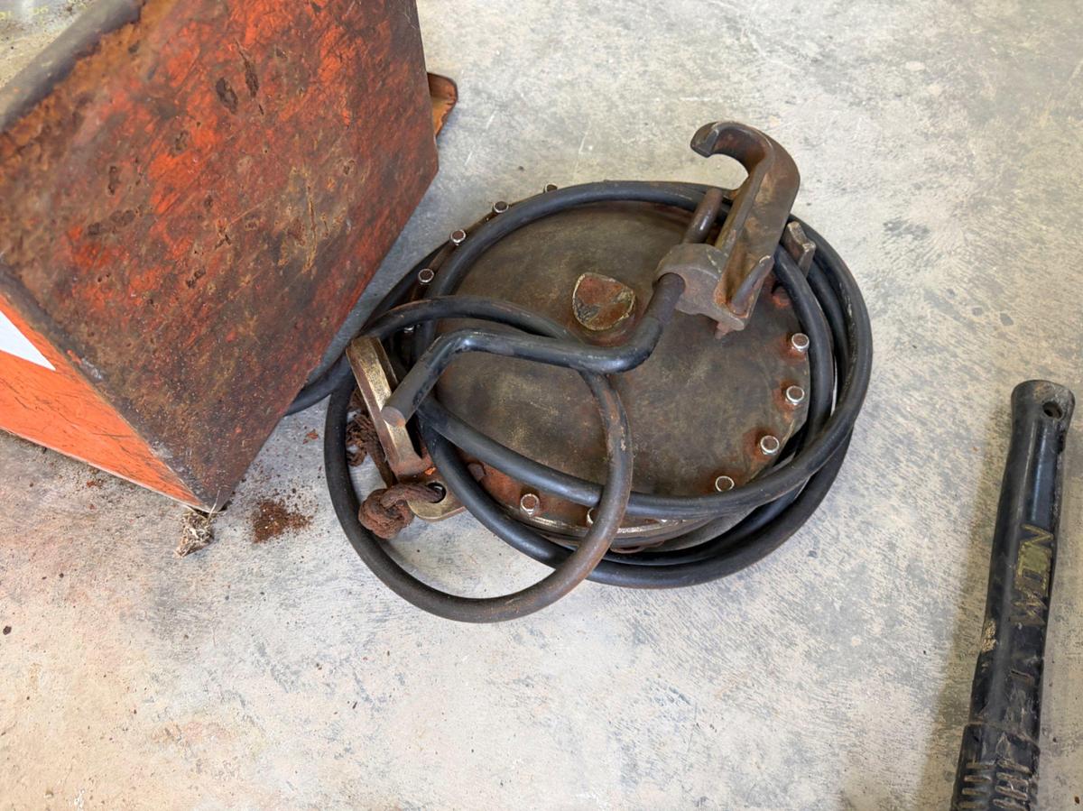 Used Stable SWDL weight indicator w/ pad