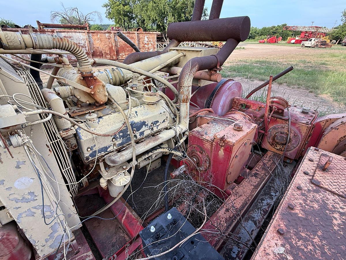 Used WILSON SD DRAWWORKS W/ AIR CLUTCH P/B CUMMINS 903 V8 DIESEL ENGINE