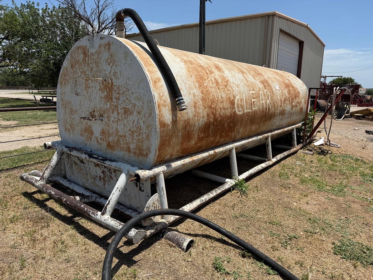 Used 5,000 GALLON FUEL TANK, SKIDDED W/ PUMP