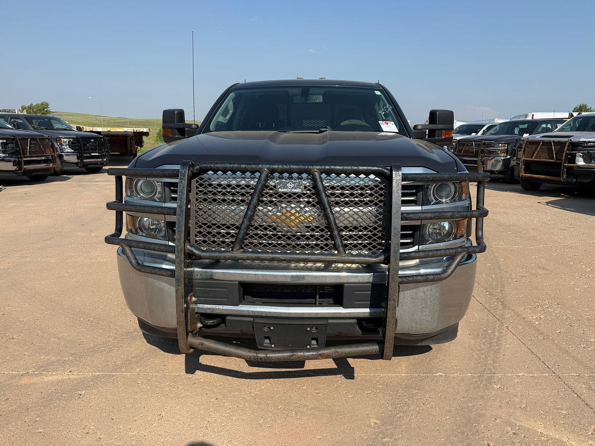 Used 2018 CHEVROLET SILVERADO 2500HD 4X4 CREW CAB PICKUP TRUCK