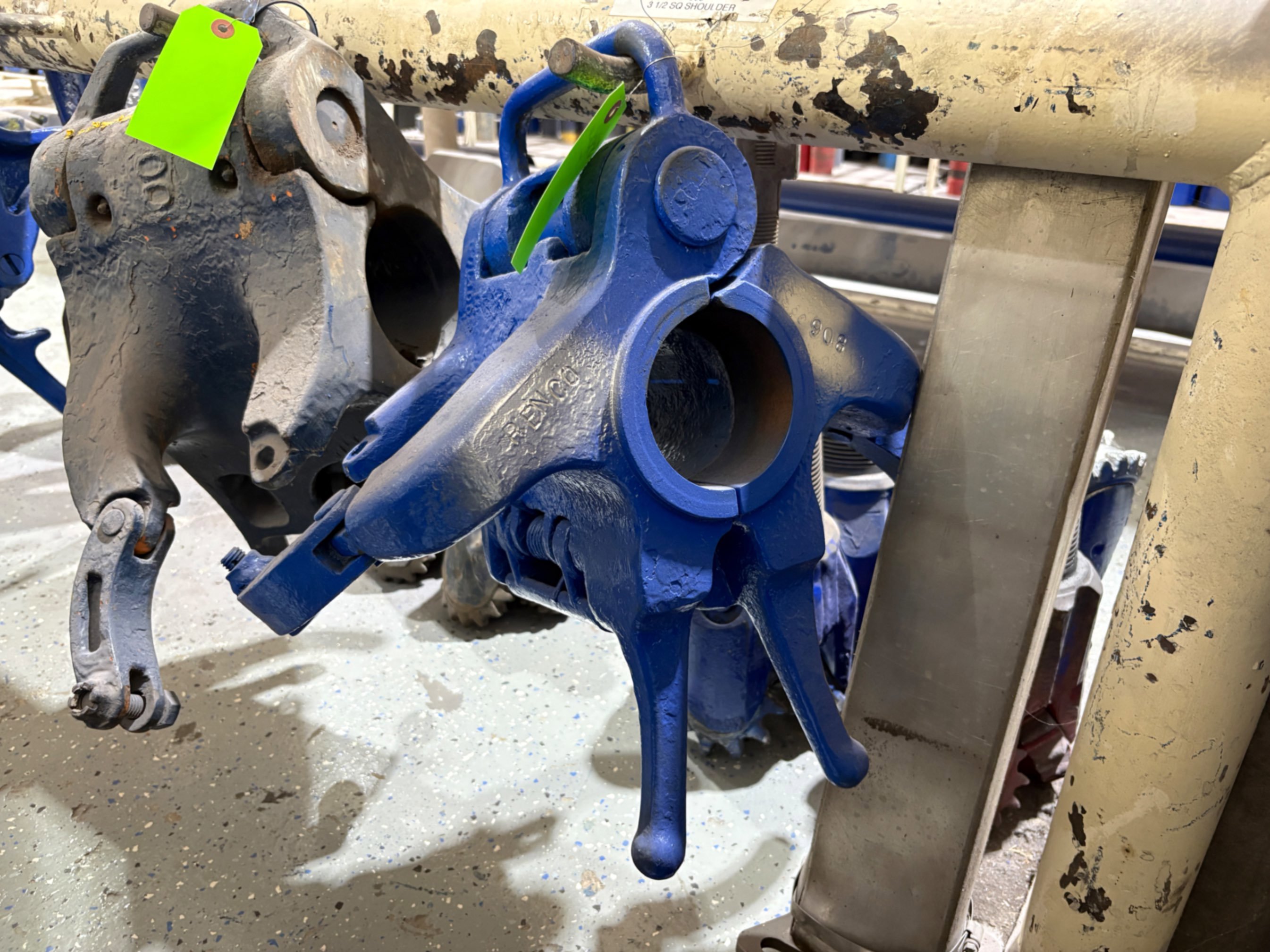 Used 3-1/2” square shoulder elevator