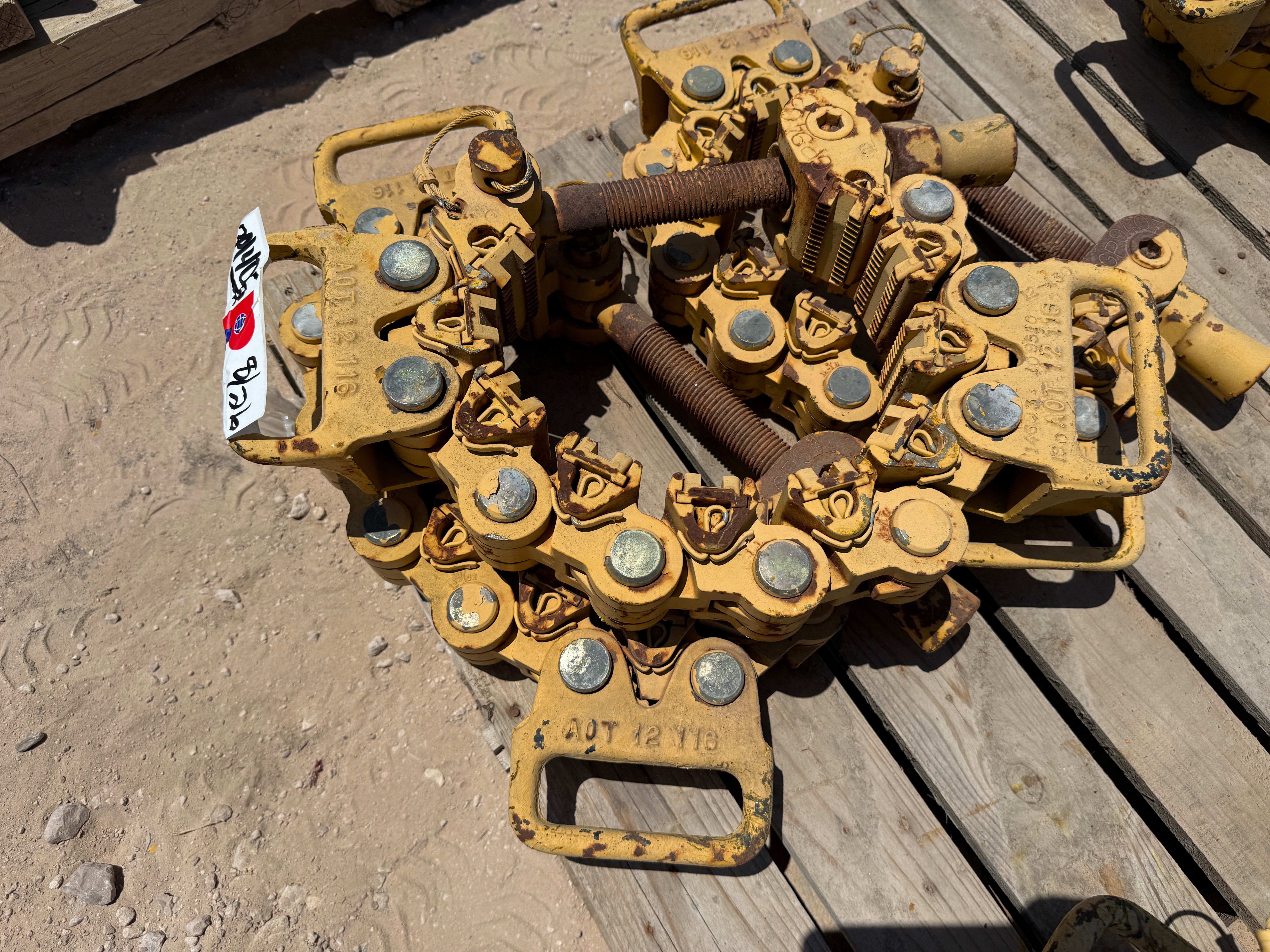 Used (3 x $) AOT TYPE C 10-LINK SAFETY CLAMP