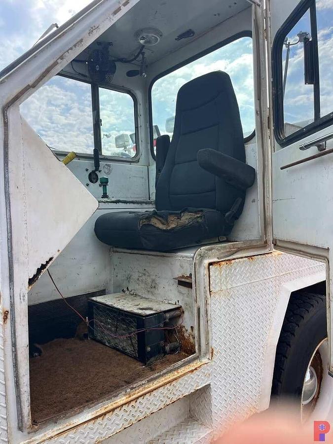 Used 2010 KENWORTH T370 S/A 10K PSI HYDROTEST TRUCK