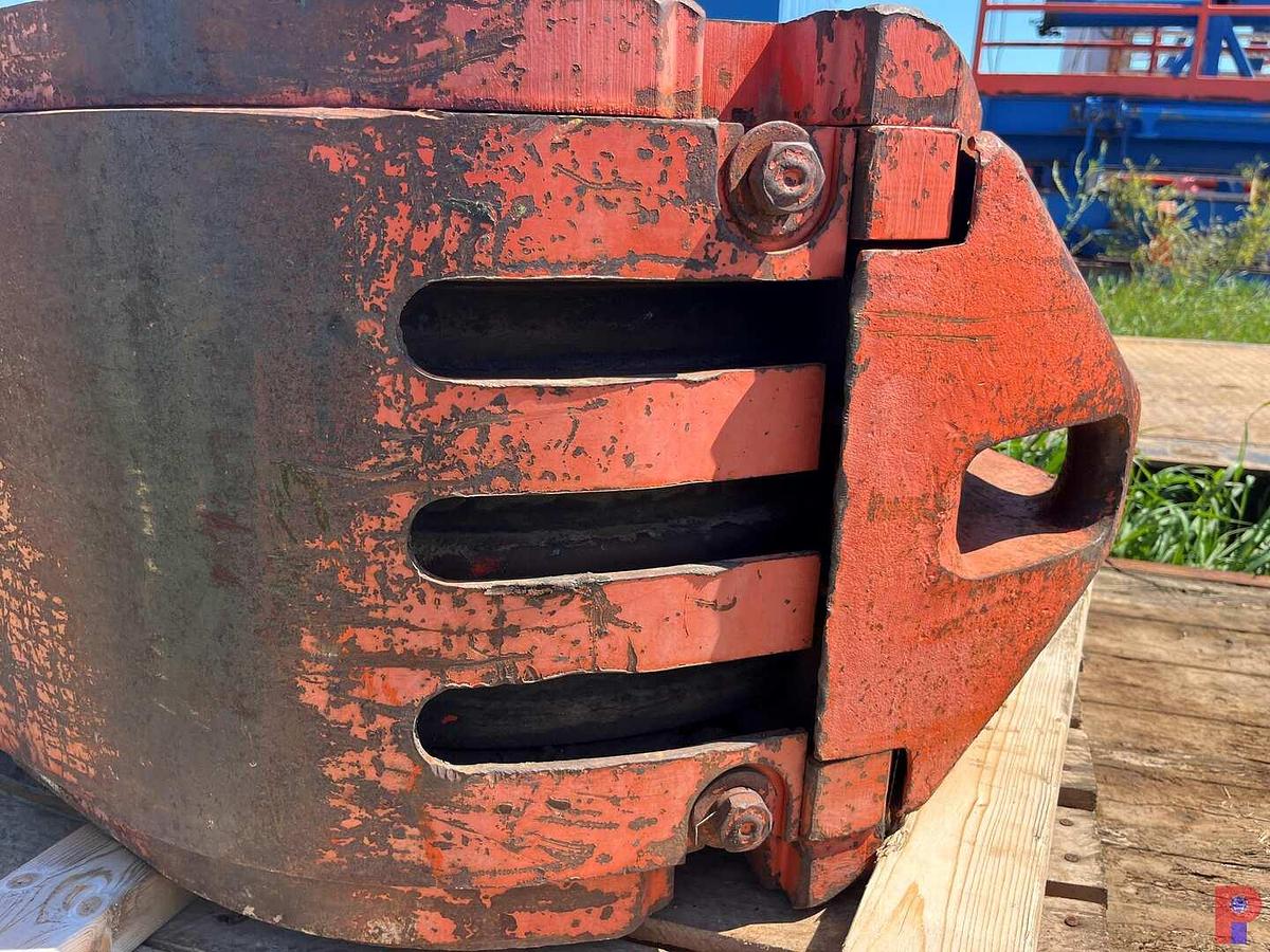 Used 2006 MCKISSICK 83A WT 24” SH 100 TON WELL SERVICE BLOCK