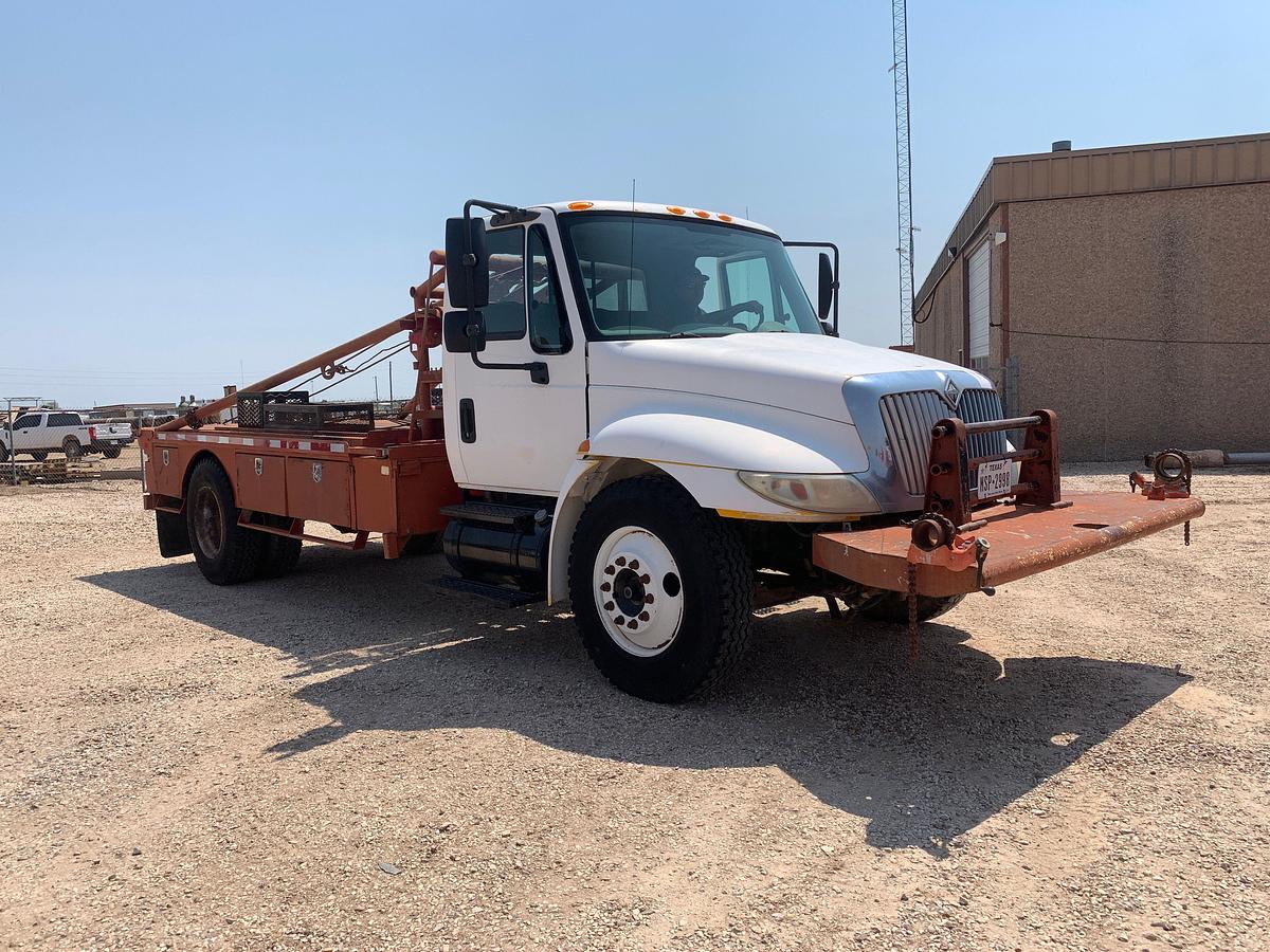 Used 2007 INTERNATIONAL DURASTAR 4300 ROUSTABOUT TRUCK