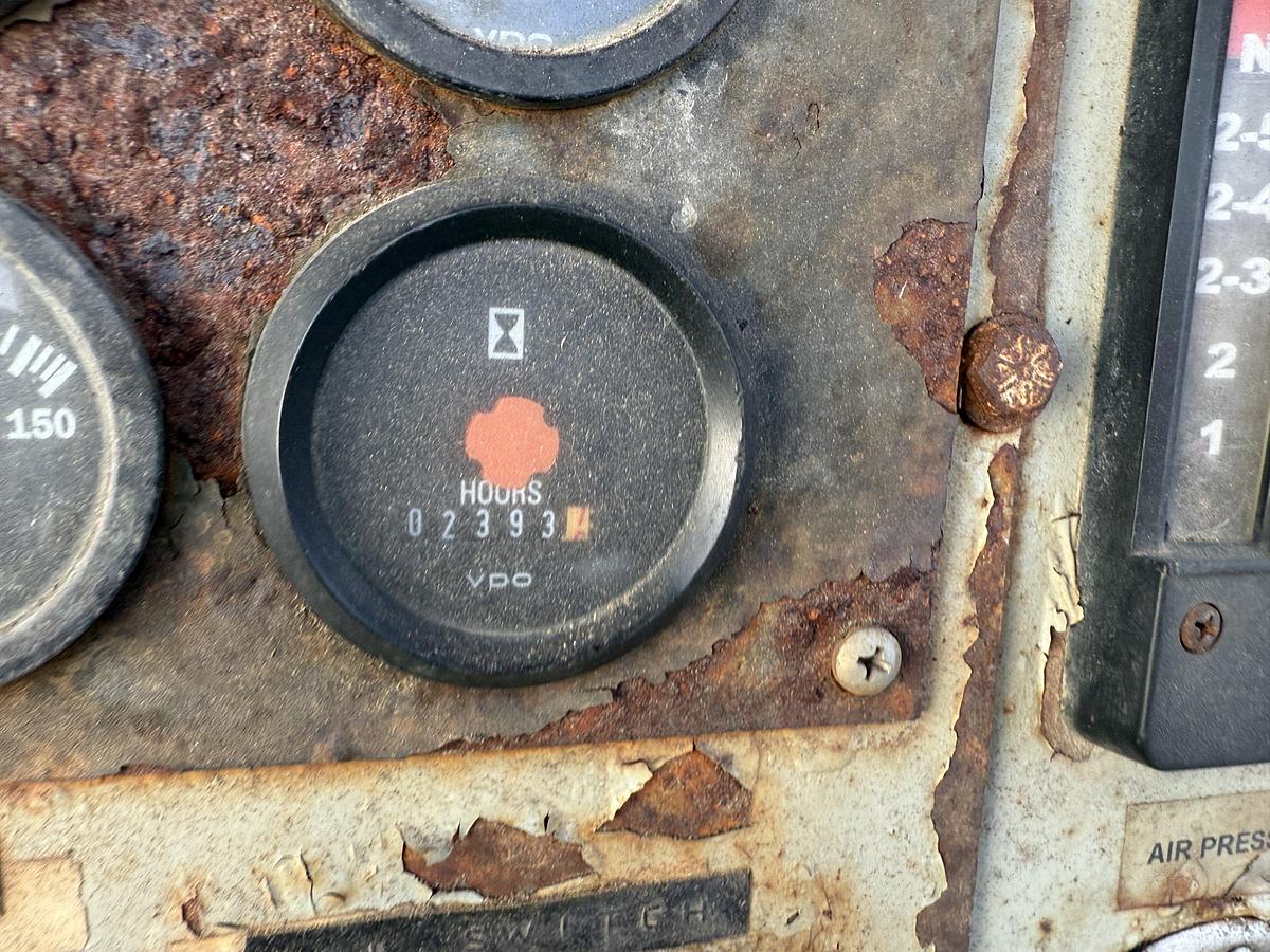 Used SERVA 10K WP TRIPLEX WELL SERVICE PUMP SKIDDED P/B DETROIT SERIES 60 (INCOMPLETE)