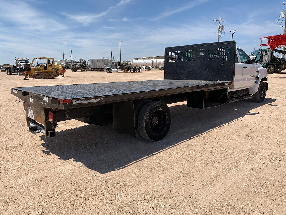Used 2022 CHEVROLET SILVERADO 6500HD FLATBED TRUCK