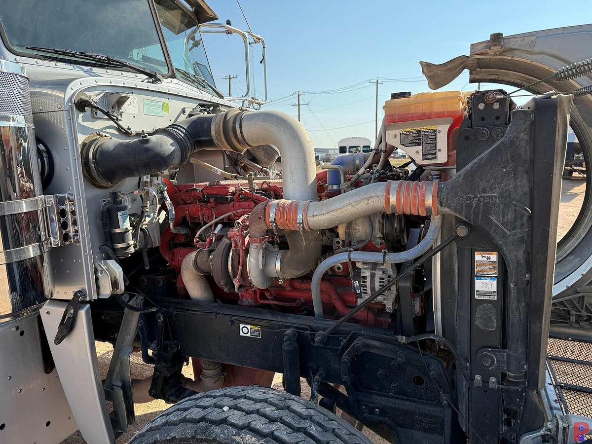 Used 2013 PETERBILT 388 TRI AXLE SLEEPER HAUL TRUCK