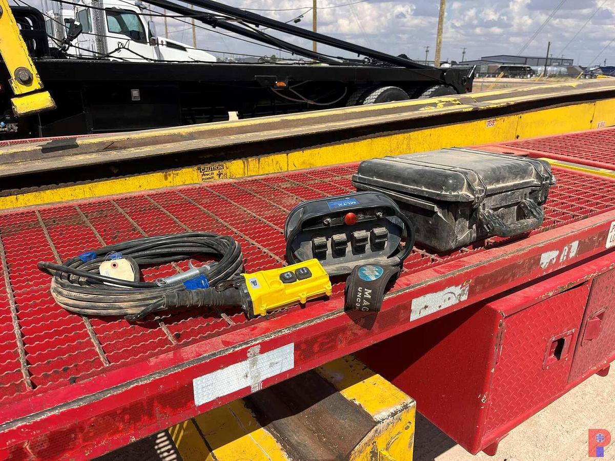 Used 2022 SERVICE KING 40’ X 102” T/A GOOSENECK HYDRAULIC PIPE HANDLER