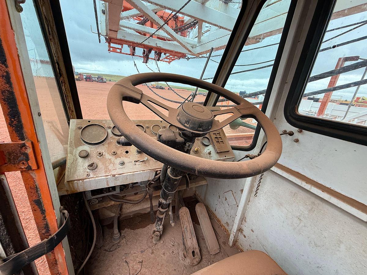Used 2006 TAYLOR C500 DD 104'-250K 5-AXLE WELL SERVICE WORKOVER RIG
