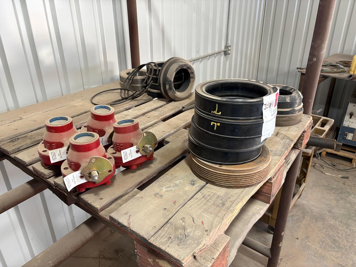 Used (3 pallets) w/ (25) 1-13/16” 10k x 2”LP landing flanges, assorted 8-5/8” & 7” secondary seals, & 7-1/16” 10M flange plates
