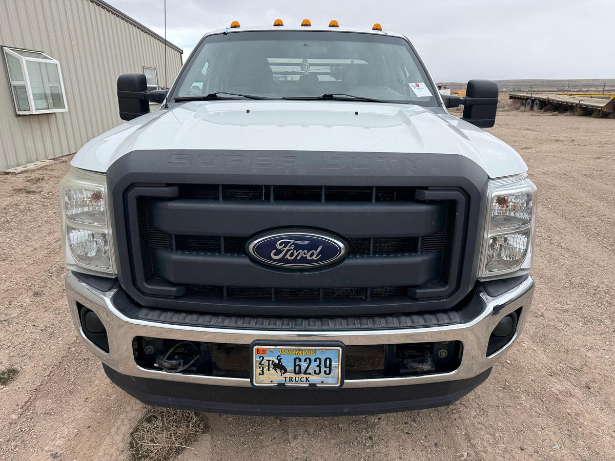 Used 2012 FORD F-350 XL 4X4 FLATBED CREW TRUCK