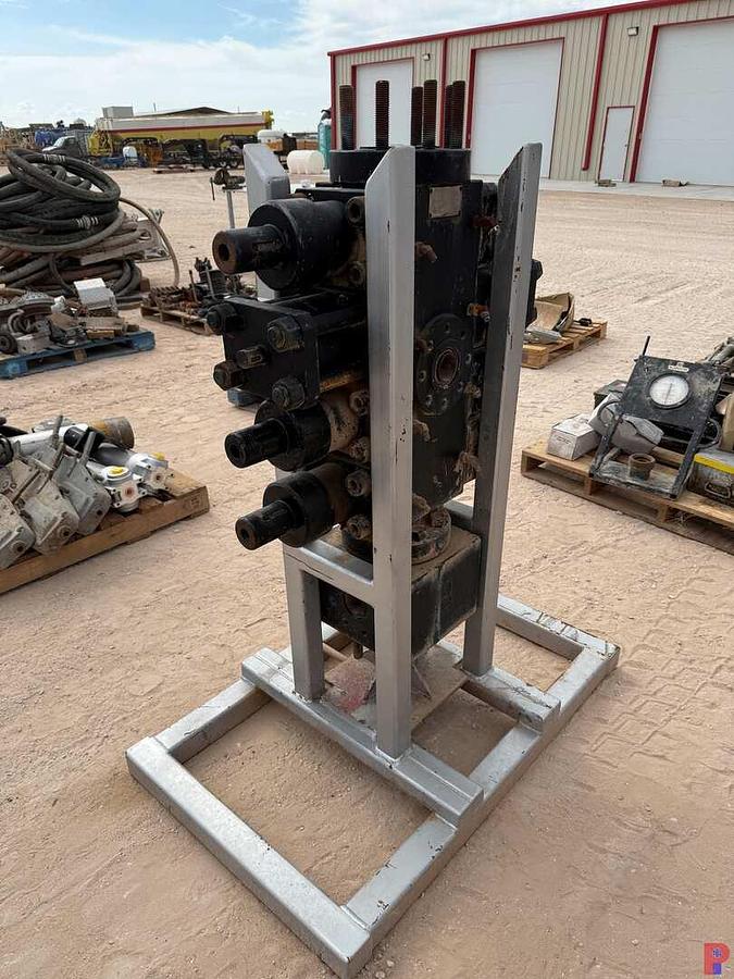 Used VANOIL EQUIPMENT 3-1/16” 10K PSI QUAD HYDRAULIC BOP