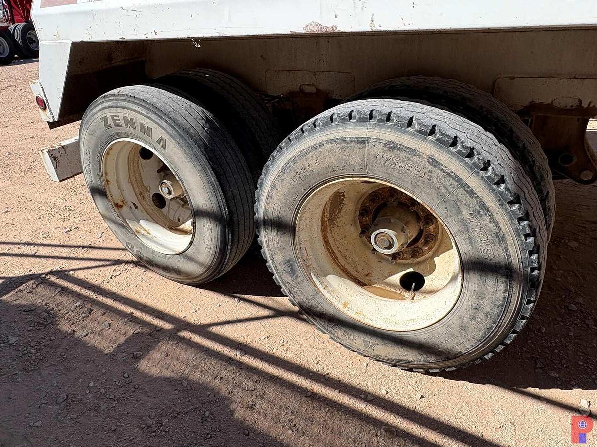 Used 2013 DRAGON 130BBL T/A VACUUM TRAILER