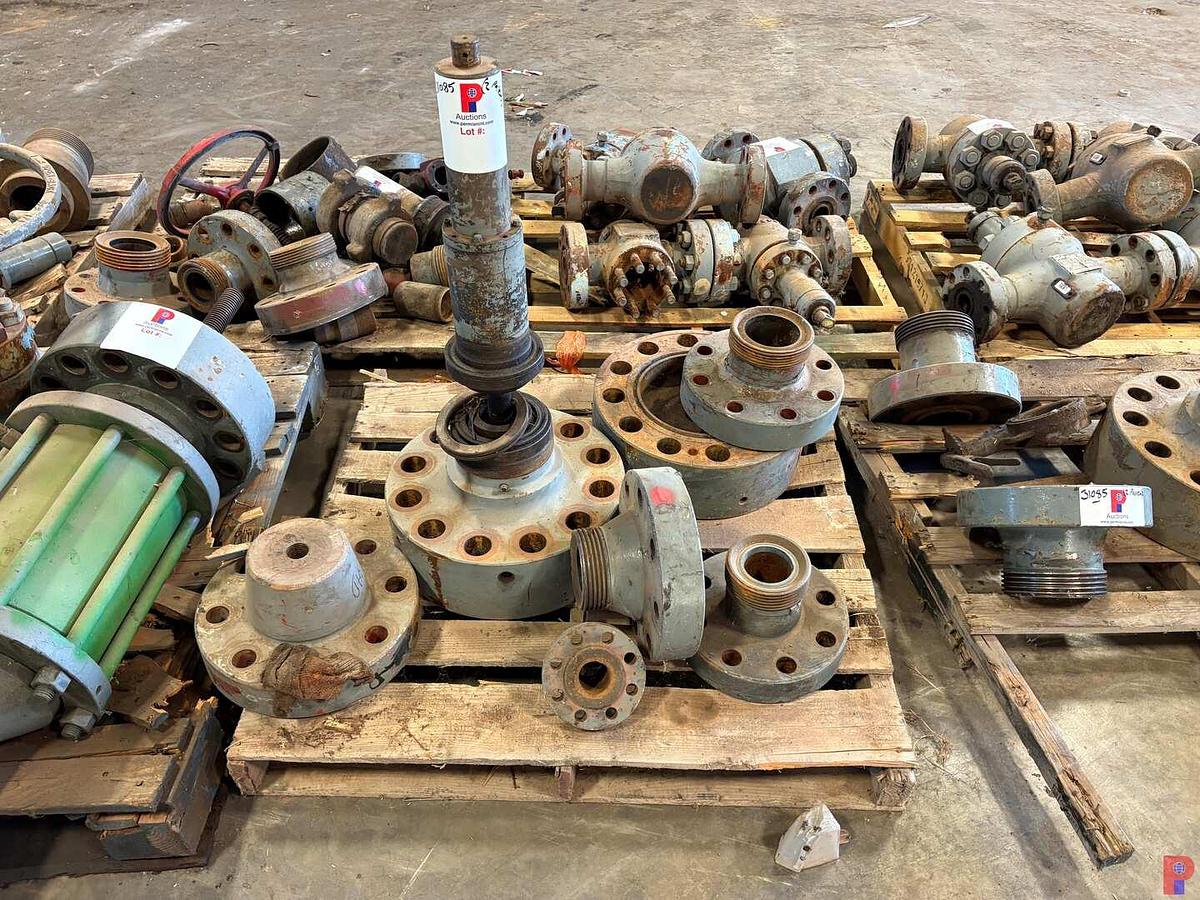 Used (2 PALLETS) ASSORTED 3” & 4” WECO FLANGES & (2) VALVE STEM FLANGES