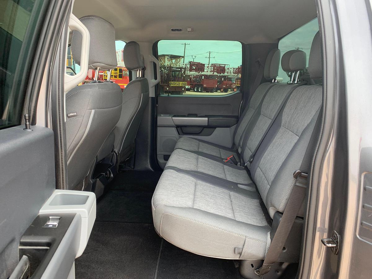 Used 2023 FORD F-250 SUPER DUTY CREW CAB PICKUP TRUCK