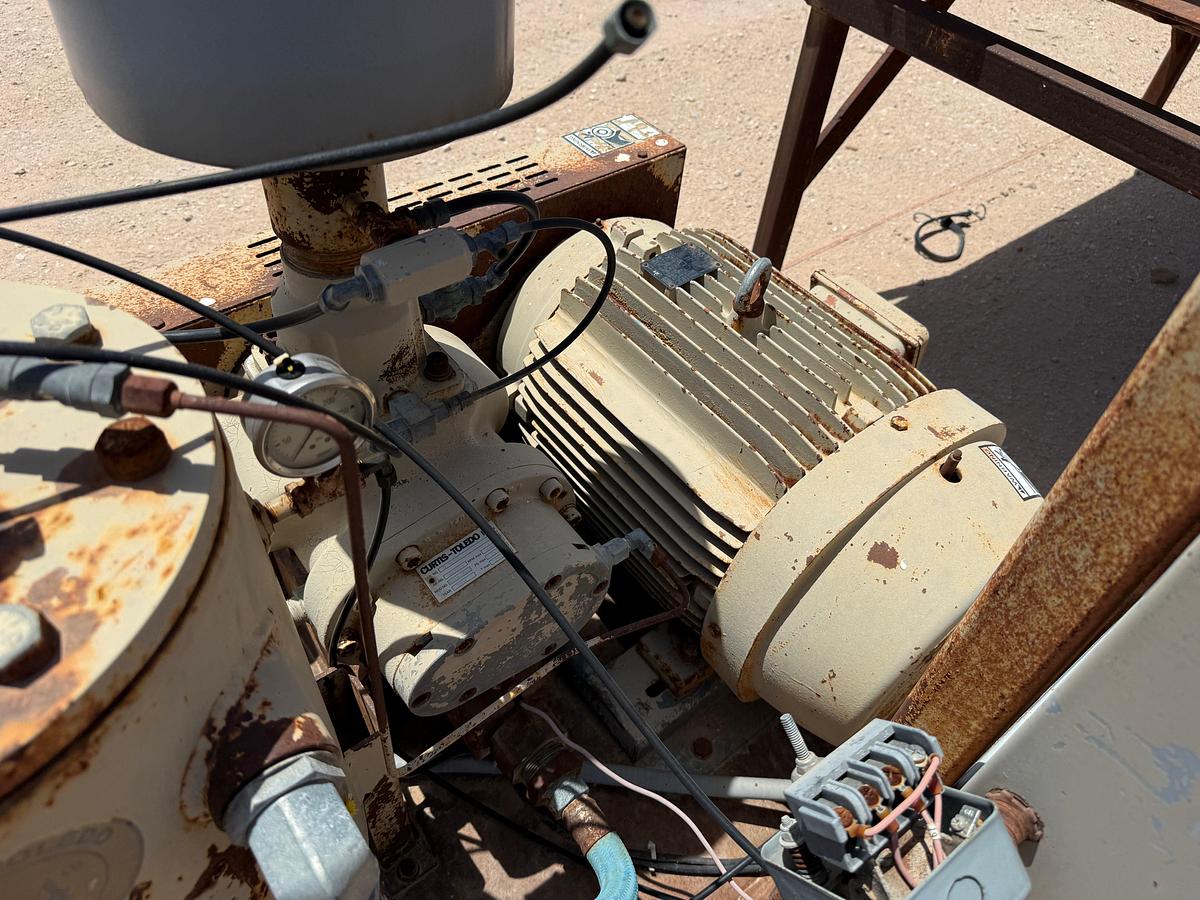 Used CURTIS-TOLEDO MODEL R/S30B, 130-CFM / 125-PSI ROTARY SCREW INDUSTRIAL AIR COMPRESSOR P/B 30-HP ELECTRIC MOTOR MTD ON SKID