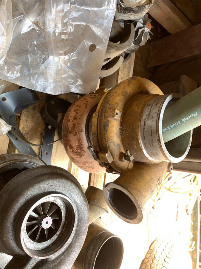 Used Pallets of Trucks Parts