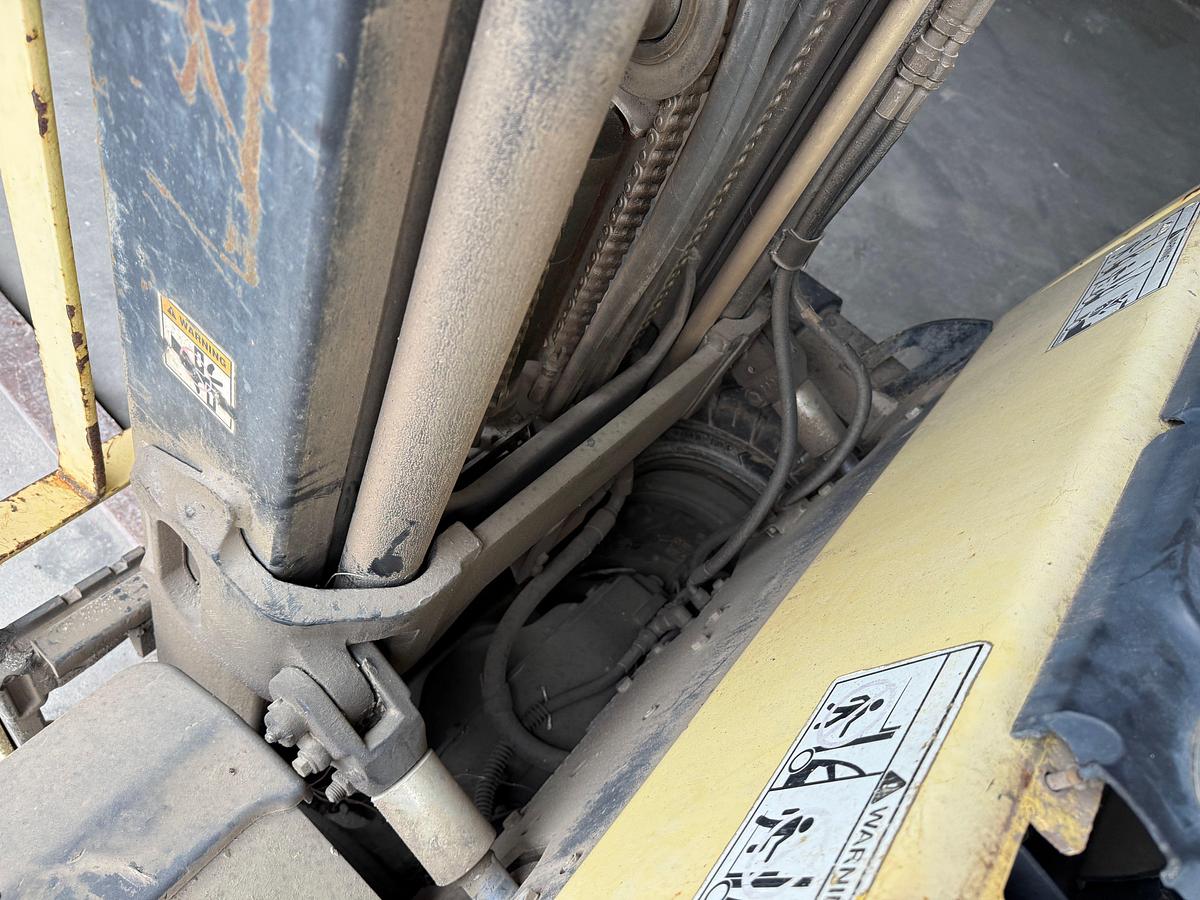 Used HYSTER H50FT 5K LBS FORKLIFT (INOPERABLE)