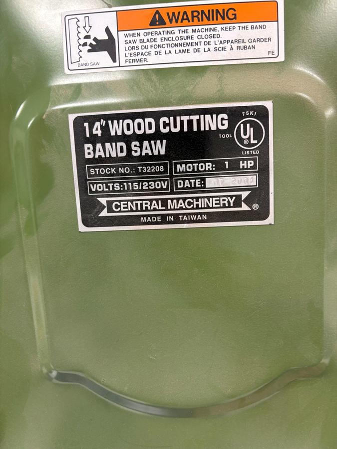 Used Central machinery 14” wood cutting band saw
