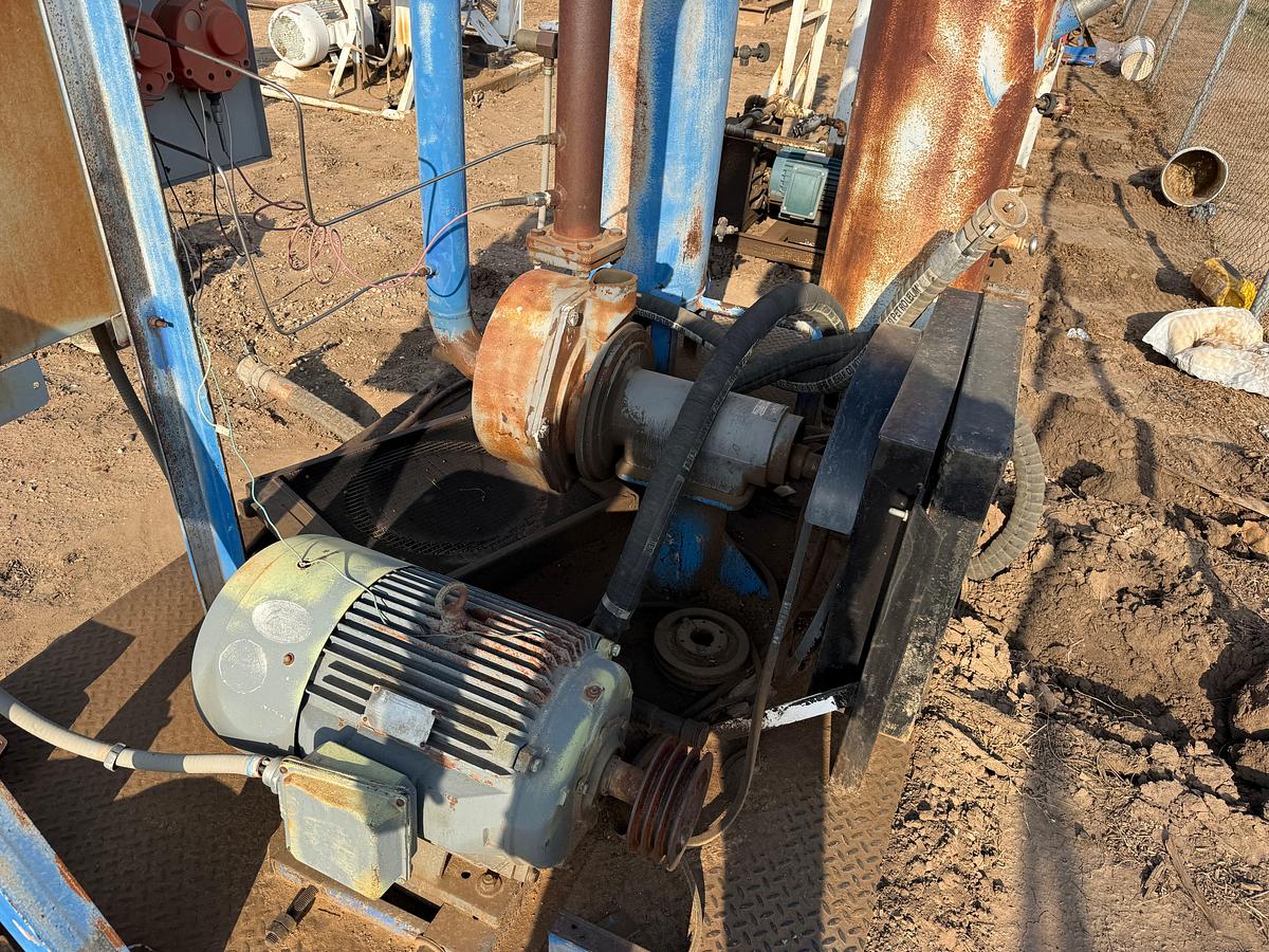Used (2) SKIDDED AIR COMPRESSOR STATIONS INCOMPLETE F/ PARTS