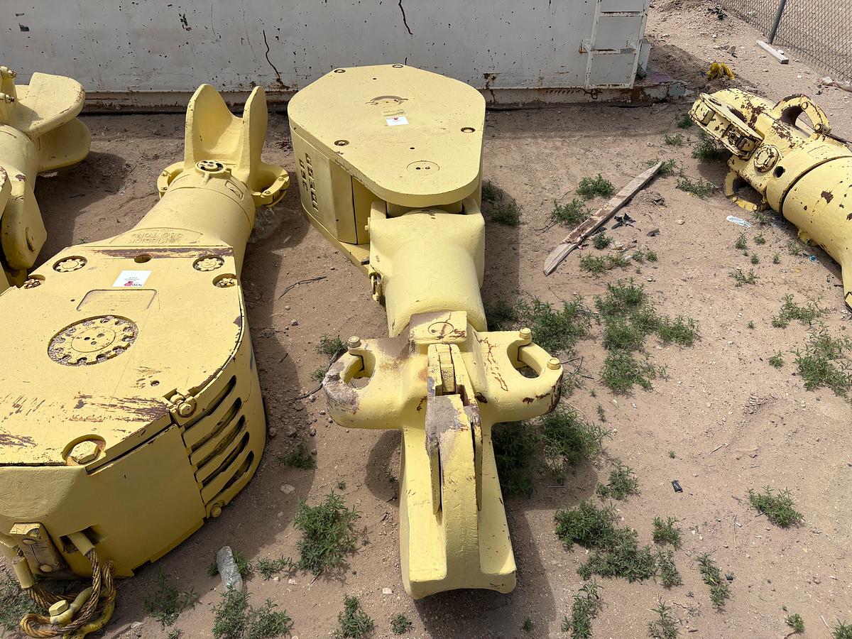 Used IDECO 360-ton block