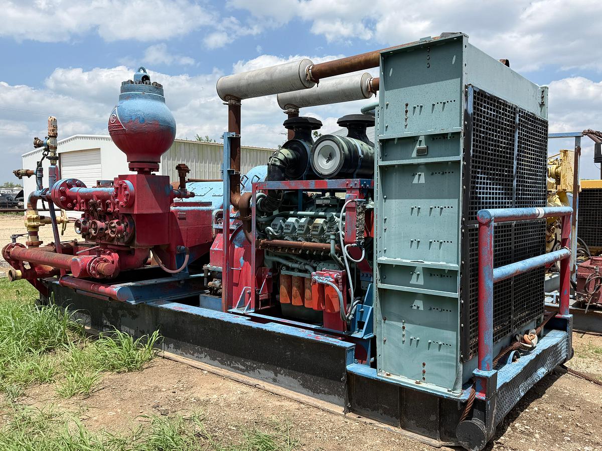 Used GARDNER DENVER PZ7 TRIPLEX MUD PUMP P/B MTU 12V2000TTA, SKIDDED