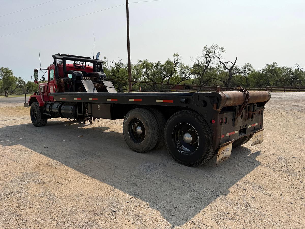 Used 1981 AUTOCAR DC9964 T/A 50-TON GIN POLE WINCH TRUCK